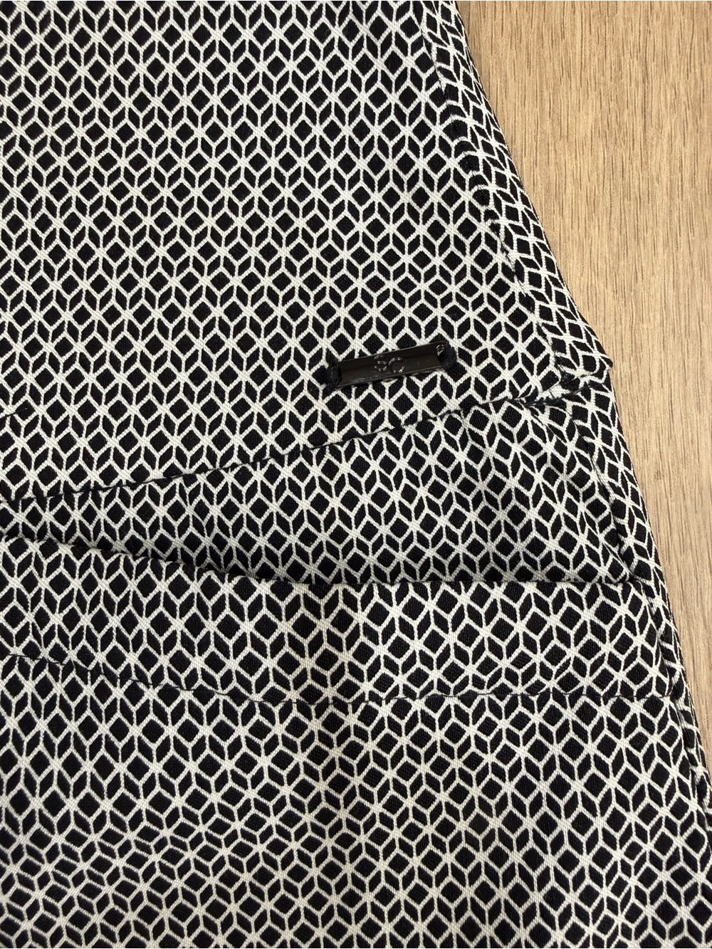 S.C. & Co. Black White Geometric Skort Built In Shorts Size M - Picture 2 of 6
